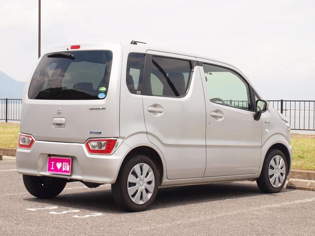 ハイブリッドFX フルタイム4WD ハイブリッドFX CVT シルキーシルバーメタリック チャイルドシート固定機構付きシートベルト UVカットガラス プライバシーガラス(8枚目)