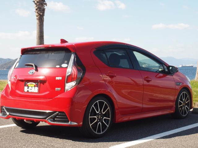 アクア G G’s フロントスポイラー リア/ルーフスポイラ― リアワイパー ブレーキアシスト 衝突安全ボディー 盗難防止システム フルオートエアコン クルーズコントロール 17インチアルミホイール UVカットガラス(9枚目)