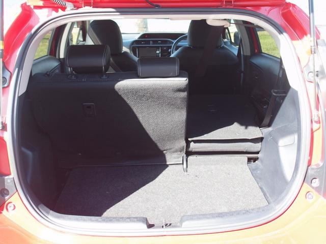 アクア G G’s フロントスポイラー リア/ルーフスポイラ― リアワイパー ブレーキアシスト 衝突安全ボディー 盗難防止システム フルオートエアコン クルーズコントロール 17インチアルミホイール UVカットガラス(13枚目)