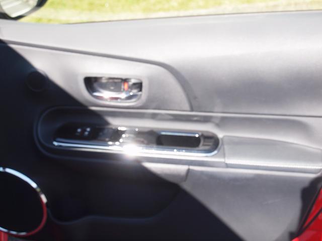 アクア G G’s フロントスポイラー リア/ルーフスポイラ― リアワイパー ブレーキアシスト 衝突安全ボディー 盗難防止システム フルオートエアコン クルーズコントロール 17インチアルミホイール UVカットガラス(30枚目)