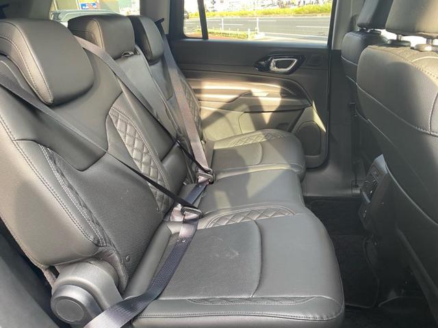 ジープ・コマンダー リミテッド(18枚目)