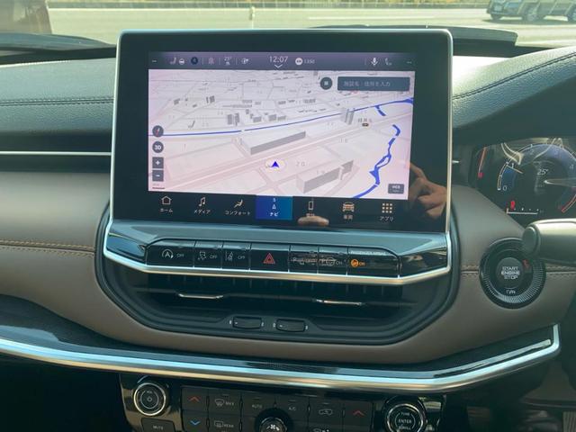 ジープ・コマンダー リミテッド(5枚目)