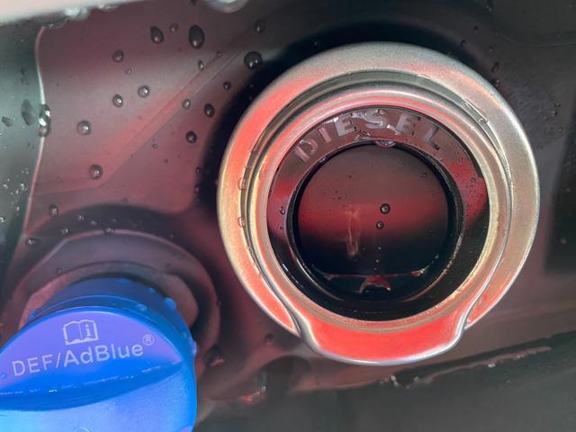 ジープ・コマンダー リミテッド(22枚目)