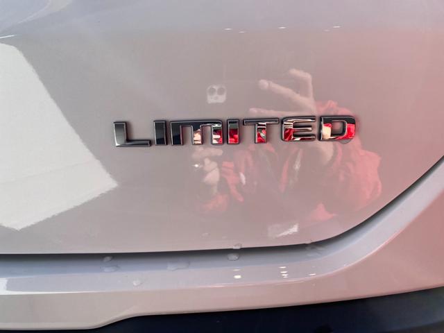 ジープ・コマンダー リミテッド(27枚目)