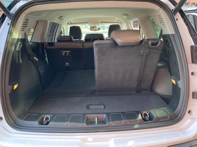 ジープ・コマンダー リミテッド(28枚目)