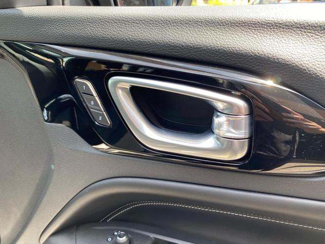 ジープ・コマンダー リミテッド(14枚目)