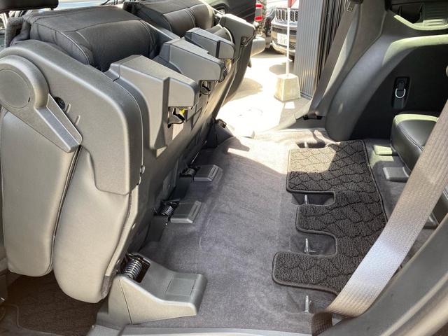 ジープ・コマンダー リミテッド(18枚目)