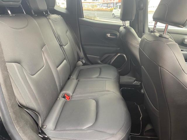 ジープ・レネゲード リミテッド(15枚目)