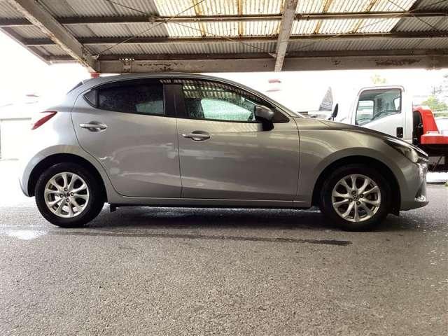 デミオ 1.3 13S メモリーナビ・Bカメラ(5枚目)