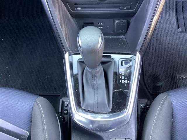 デミオ １．５　ＸＤ　ディーゼルターボ　４ＷＤ　メモリーナビ・フルセグ（2枚目）