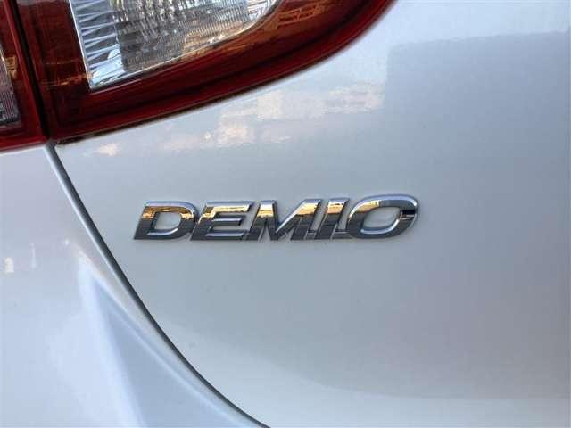 デミオ １．５　ＸＤ　ツーリング　ディーゼルターボ　メモリーナビ・フルセグ・Ｂカメラ（9枚目）