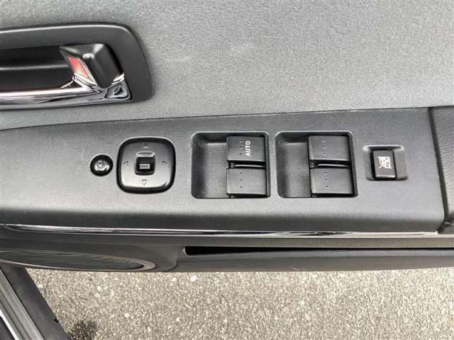 ベリーサ １．５　Ｃ　ドレスアップパッケージ　メモリーナビ・フルセグ・Ｂカメラ（20枚目）