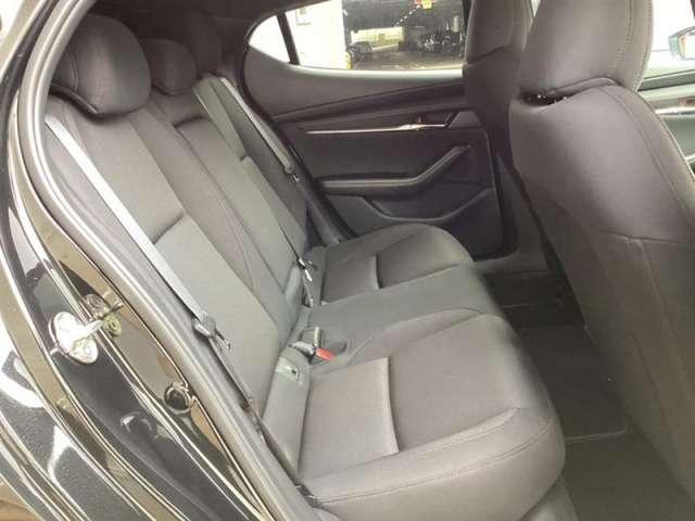 ＭＡＺＤＡ３ファストバック １．８　ＸＤ　ブラック　セレクション　ディーゼルターボ　メモリーナビ・フルセグ・全カメラ（12枚目）