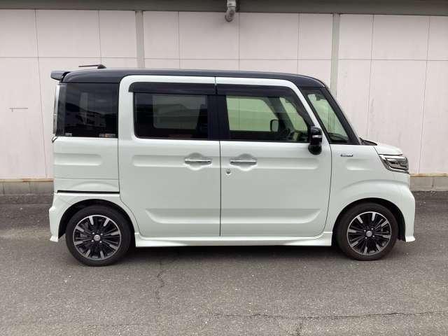 フレアワゴンカスタムスタイル ６６０　カスタムスタイル　ハイブリッド　ＸＳ　メモリーナビ・フルセグ・全カメラ（5枚目）