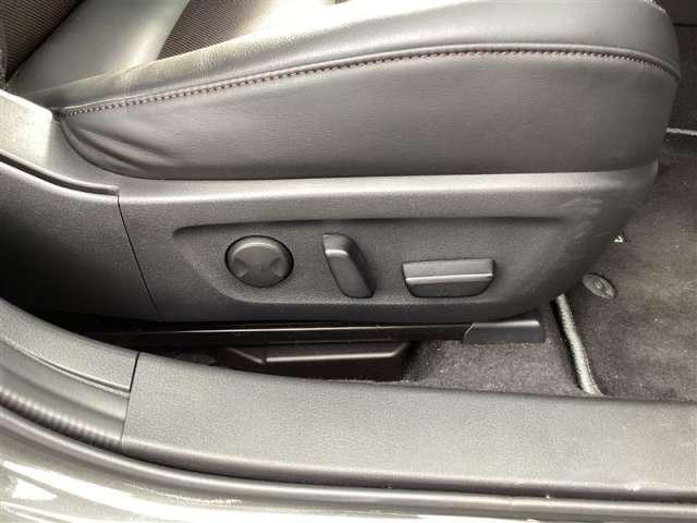 ＭＡＺＤＡ３ファストバック ２．０　２０Ｓ　ツーリング　４ＷＤ　フルセグ・全カメラ（10枚目）