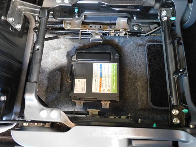 ＭＲワゴン Ｘ　タッチパネルオーディオ装着車　１オーナー　アイドリングストップ　スマートキー　プッシュスタート　バックカメラ　ウインカーランプ付電格ドアミラー　フルオートエアコン　禁煙車　純正アルミ　外品ＬＥＤライト（20枚目）
