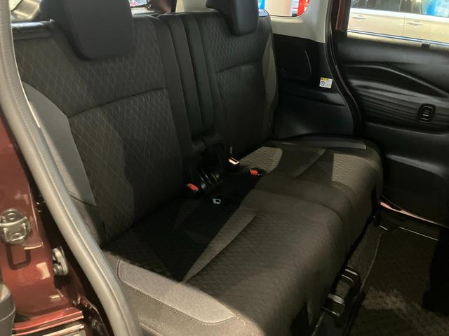 ソリオバンディット バンディット　ＨＹＢＲＩＤ　ＭＶ　純正８インチナビゲーション・全方位カメラ・純正ドラレコ前後・ＥＴＣ車載器・後席両側パワースライドドア・ＬＥＤランプ＆フォグランプ・スズキセーフティサポート・ルームクリーニング、タイヤ交換済み（11枚目）