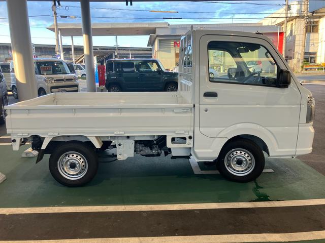 キャリイトラック ＫＣエアコン・パワステ　７型　４ＷＤ・４ＡＴ車・エアコン・パワステ・パワーウインドゥ・集中ドアロックキーレスエントリー・ＦＭ／ＡＭラジオ・衝突被害軽減ブレーキ（11枚目）