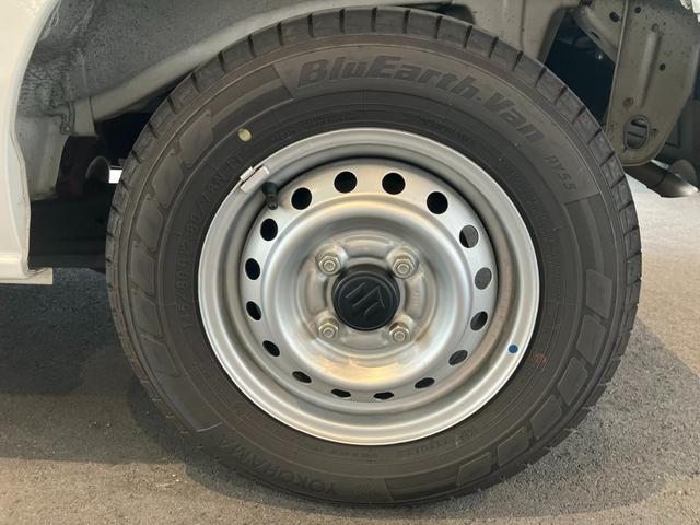 エブリイ ＰＡリミテッド　６型　４ＷＤ・ＣＶＴ車・ＦＭ／ＡＭラジオ・フロントパワーウインドゥ・集中ドアロック＆キーレスエントリー・フルフラット荷室・　スズキセーフティーサポート・　アイドリングストップ・　盗難防止システム（20枚目）