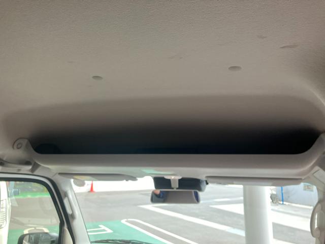 エブリイ ＰＡリミテッド　６型　４ＷＤ・ＣＶＴ車・ＦＭ／ＡＭラジオ・フロントパワーウインドゥ・集中ドアロック＆キーレスエントリー・フルフラット荷室・　スズキセーフティーサポート・　アイドリングストップ・　盗難防止システム（30枚目）