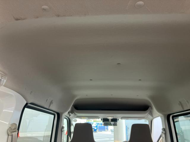 エブリイ ＰＡリミテッド　６型　４ＷＤ・ＣＶＴ車・ＦＭ／ＡＭラジオ・フロントパワーウインドゥ・集中ドアロック＆キーレスエントリー・フルフラット荷室・　スズキセーフティーサポート・　アイドリングストップ・　盗難防止システム（35枚目）