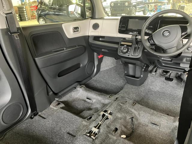 エブリイ ＰＡリミテッド　６型　４ＷＤ・ＣＶＴ車・ＦＭ／ＡＭラジオ・フロントパワーウインドゥ・集中ドアロック＆キーレスエントリー・フルフラット荷室・　スズキセーフティーサポート・　アイドリングストップ・　盗難防止システム（39枚目）