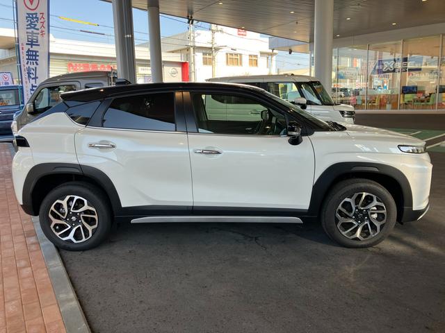 フロンクス 1型 4WD車・全方位カメラ&9インチナビゲーション・アダプティブクルーズコントロール・スズキセーフティサポート・LEDランプ&フォグランプ・(12枚目)