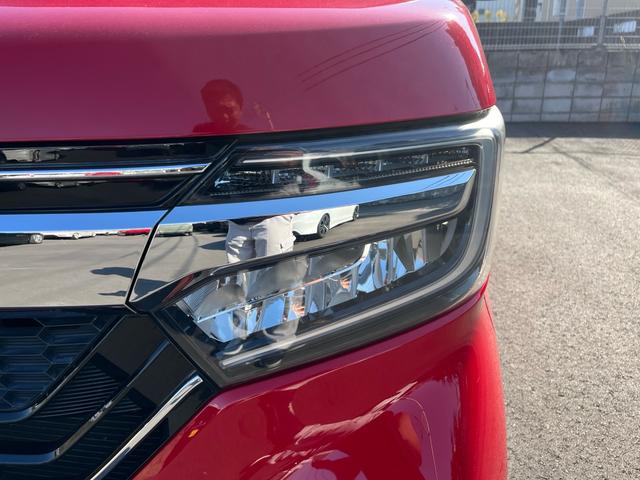 Ｎ－ＢＯＸカスタム Ｇ・Ｌホンダセンシング　新品タイヤ　新品バッテリー（3枚目）