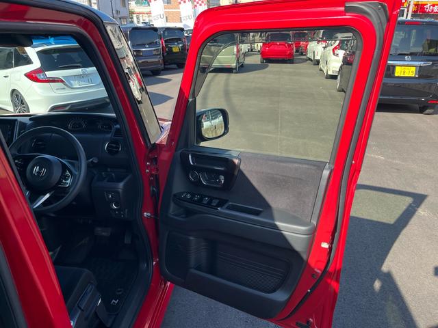 Ｎ－ＢＯＸカスタム Ｇ・Ｌホンダセンシング　新品タイヤ　新品バッテリー（24枚目）