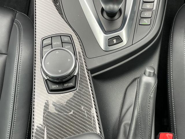 M4クーペ HUD クルコン シートヒーター ナビTV バックカメラ ETC パドルシフト レーンキープ コンフォートアクセス カーボンルーフ(22枚目)