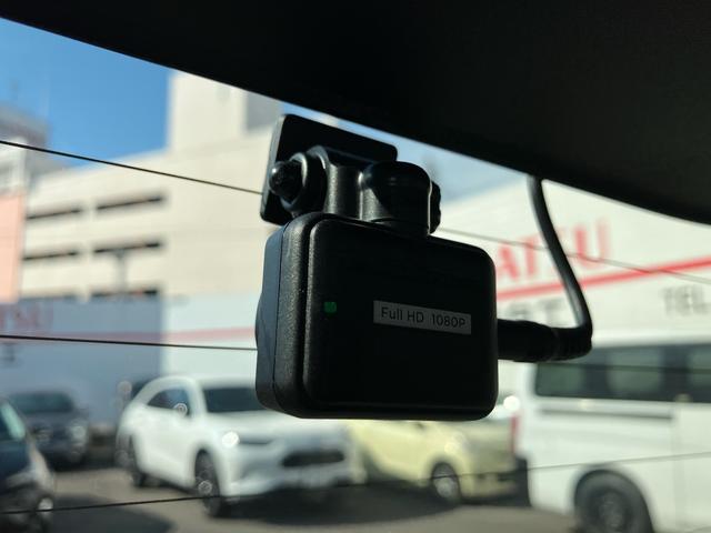 ムーヴキャンバス ストライプスG 衝突被害軽減システム 全方位カメラ クリアランスソナー 前後ドライブレコーダー 両側電動スライドドア TVナビ Bluetooth ETC シートヒーター スマートキー プッシュスタート(31枚目)