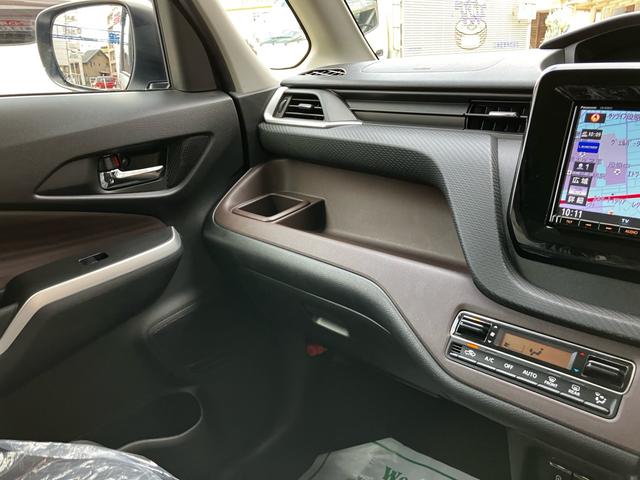 ソリオバンディット ハイブリッドＭＶ　衝突被害軽減システム　レーンアシスト　両側電動スライドドア　ドラレコ　ＥＴＣ　８インチナビ　全周囲カメラ　フルセグＴＶ　Ｂｌｕｅｔｏｏｔｈ　ＣＤ　ＤＶＤ　ＬＥＤヘッドライト　クルコン　バックソナー（51枚目）