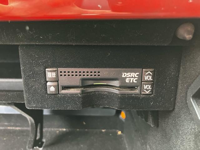 ＬＳ ＬＳ６００ｈ　Ｉパッケージ　中期　エアサス　革シート　パワーシート　ＥＴＣ　ＨＤＤナビ　バックカメラ　フルセグＴＶ　Ｂｌｕｅｔｏｏｔｈ　ＣＤ　ＬＥＤヘッドライト　スマートキー　ＡＷ２１インチ　クルーズコントロール（5枚目）