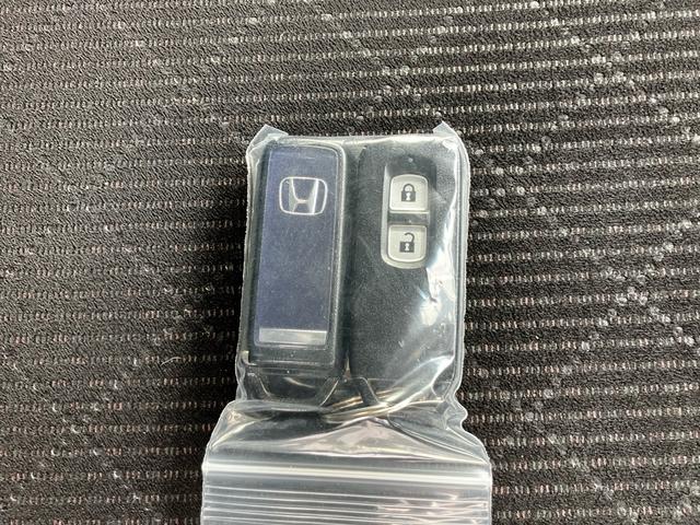 N-ONE プレミアム・Lパッケージ ワンオーナー ETC ナビ バックカメラ CD オートエアコン HIDヘッドライト フォグライト スマートキー 電動格納ミラー AW14インチ ABS パワーウィンドウ パワーステアリング(17枚目)