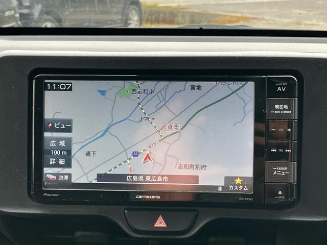 ヤリス X 衝突被害軽減システム レーンアシスト 前後ドライブレコーダー ETC ナビ バックカメラ Bluetooth CD DVD USB スマートキー 電動格納ミラー ABS 横滑り防止装置 オートライト(9枚目)