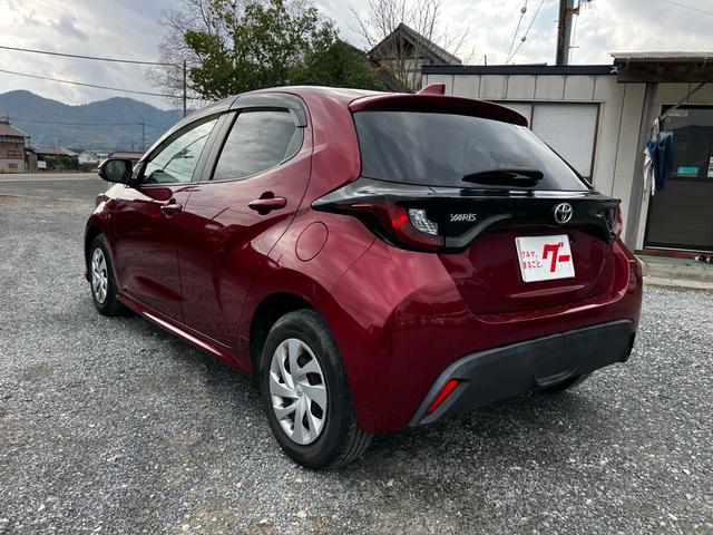 ヤリス X 衝突被害軽減システム レーンアシスト 前後ドライブレコーダー ETC ナビ バックカメラ Bluetooth CD DVD USB スマートキー 電動格納ミラー ABS 横滑り防止装置 オートライト(41枚目)