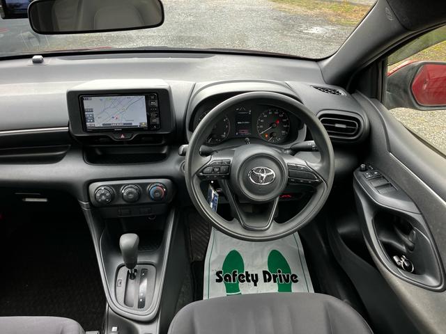 ヤリス X 衝突被害軽減システム レーンアシスト 前後ドライブレコーダー ETC ナビ バックカメラ Bluetooth CD DVD USB スマートキー 電動格納ミラー ABS 横滑り防止装置 オートライト(47枚目)