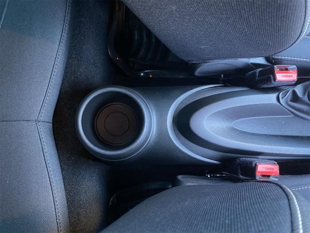 ＭＩＮＩ クーパー　ナビ　Ｆ／ドライブレコーダー　ＥＴＣ　ＨＩＤヘッドランプ　オートクルーズコントロール　盗難防止　カーテンエアバック　ＡＢＳ　パワーウィンドウ　Ｗエアバッグ　オートエアコン　オートライト　ＩＳＯＦＩＸ（24枚目）