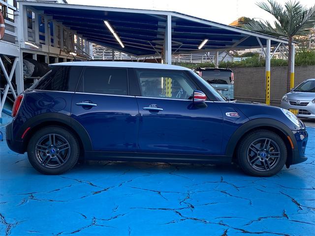 ＭＩＮＩ クーパー　ナビ　Ｆ／ドライブレコーダー　ＥＴＣ　ＨＩＤヘッドランプ　オートクルーズコントロール　盗難防止　カーテンエアバック　ＡＢＳ　パワーウィンドウ　Ｗエアバッグ　オートエアコン　オートライト　ＩＳＯＦＩＸ（55枚目）