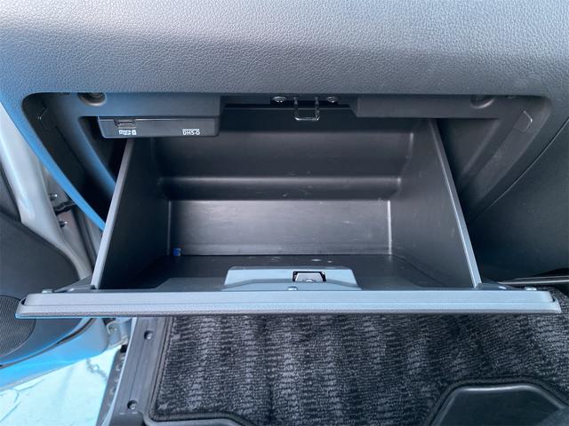 キャラバン グランドプレミアムGX マイルーム 純正デジタルインナーミラー Fドラレコ LEDヘッドライト ETC アラウンドビューモニター パワースライドドア 社外アルミ 社外後席モニター リヤクーラー リヤヒーター オートライト スマートキー(31枚目)