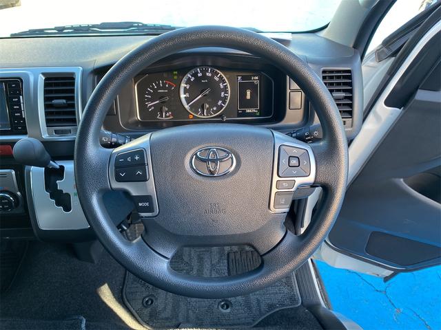 ハイエースワゴン ＧＬ　前後ドラレコ　ＥＴＣ　Ｐａｎａｓｏｎｉｃナビ（ＣＮ－ＲＥ０７ＷＤ）フリップダウンモニター　モデリスタインテリアパネルセット　パワースライドドア（Ｌ）ローダウン　エアロキット　１８インチアルミホイール（3枚目）