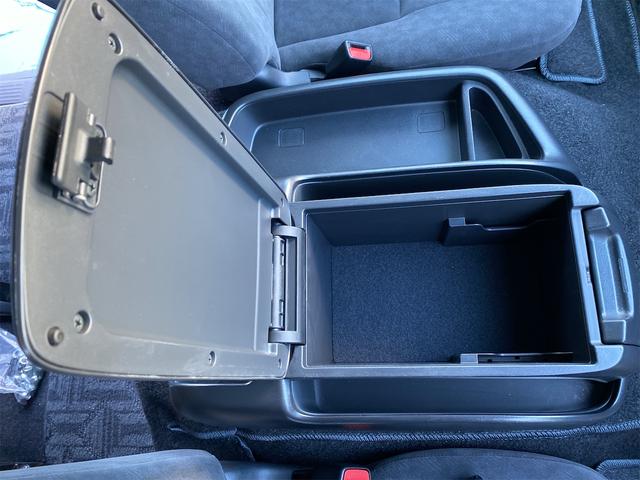 ハイエースワゴン ＧＬ　前後ドラレコ　ＥＴＣ　Ｐａｎａｓｏｎｉｃナビ（ＣＮ－ＲＥ０７ＷＤ）フリップダウンモニター　モデリスタインテリアパネルセット　パワースライドドア（Ｌ）ローダウン　エアロキット　１８インチアルミホイール（36枚目）