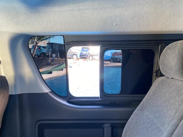 ハイエースワゴン ＧＬ　前後ドラレコ　ＥＴＣ　Ｐａｎａｓｏｎｉｃナビ（ＣＮ－ＲＥ０７ＷＤ）フリップダウンモニター　モデリスタインテリアパネルセット　パワースライドドア（Ｌ）ローダウン　エアロキット　１８インチアルミホイール（55枚目）