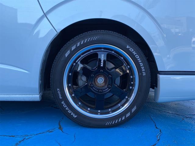 ハイエースワゴン ＧＬ　前後ドラレコ　ＥＴＣ　Ｐａｎａｓｏｎｉｃナビ（ＣＮ－ＲＥ０７ＷＤ）フリップダウンモニター　モデリスタインテリアパネルセット　パワースライドドア（Ｌ）ローダウン　エアロキット　１８インチアルミホイール（58枚目）