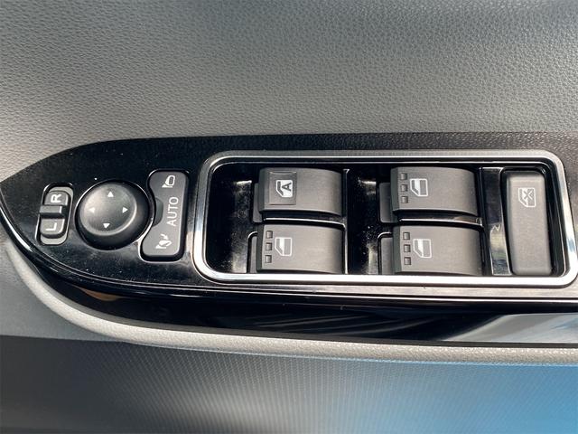 タント カスタムＲＳ　フロントドラレコ　ＥＴＣ　ナビ（ＮＳＺＰ－Ｗ６９Ｄ）バックカメラ　ウェルカムオープン機能　両側パワースライドドア　シートヒーター左右　ロングスライドシート（Ｒ）ＬＥＤヘッドランプ　アイドリングストップ（18枚目）