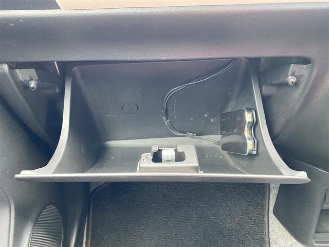 アルト Ｌ　Ｐｉｏｎｅｅｒナビ（ｃａｒｒｏｚｚｅｒｉａ）　ＣＤ／ＤＶＤ／Ｂｌｕｅｔｏｏｔｈ／ＵＳＢ　ＥＴＣ　シートヒーター（Ｒ）　アイドリングストップ　マニュアルエアコン　ＩＳＯＦＩＸ　キーレスエントリー（27枚目）