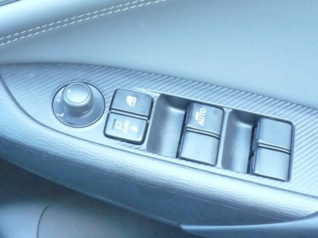 ＣＸ－３ ２０Ｓ　プロアクティブ　Ｓパッケージ　ナビ　フルセグ　ＡＷＤ　ＣＤ　ＤＶＤ　ＵＳＢ　バックカメラ　クルーズ　リアコーナーセンサー　ドラレコ１カメ　ハンドル・シートヒーター　パワーシート　電動パーキング　コーナーガイド　ワンオーナー　禁煙車（18枚目）