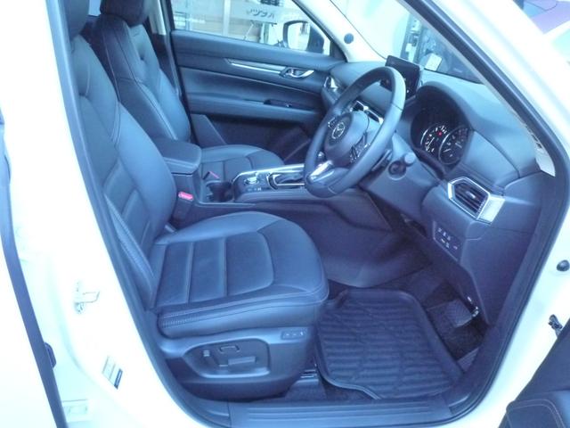 ＣＸ－５ ＸＤ　Ｌパッケージ　ナビ　フルセグ　ＣＤ　ＤＶＤ　ＵＳＢ　ＥＴＣ　３６０°ビューモニター　ＢＯＳＥサウンドシステム　黒革シート　シートヒーター　ハンドルヒーター　パワーリフトゲート　ワンオーナー　ワイヤレス充電　禁煙車（15枚目）