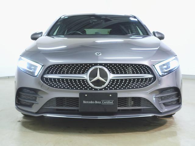 Aクラス A180 スタイル AMGライン レーダーセーフティーパッケージ ナビゲーションパッケージ シートヒーター パワーシート トランクスルー フロアマット コネクテッド機能 ナビ 音楽プレーヤー接続 Bluetooth接続 TV ETC(2枚目)