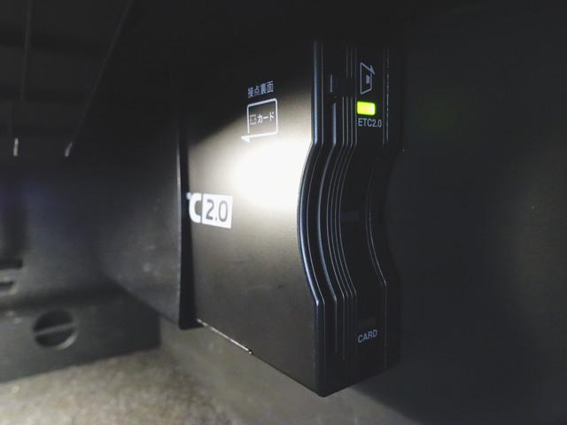 Aクラス A180 スタイル AMGライン レーダーセーフティーパッケージ ナビゲーションパッケージ シートヒーター パワーシート トランクスルー フロアマット コネクテッド機能 ナビ 音楽プレーヤー接続 Bluetooth接続 TV ETC(10枚目)